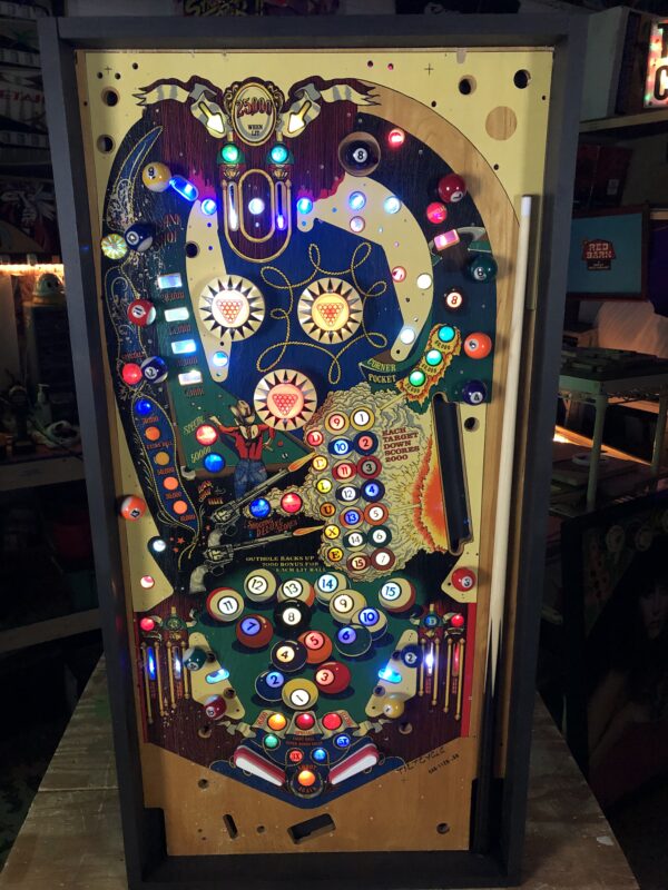 Eight Ball Deluxe Lighted Pinball Playfield